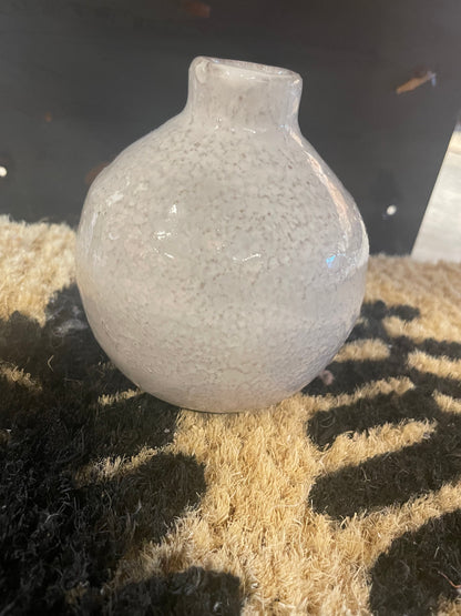 Short White Pottery