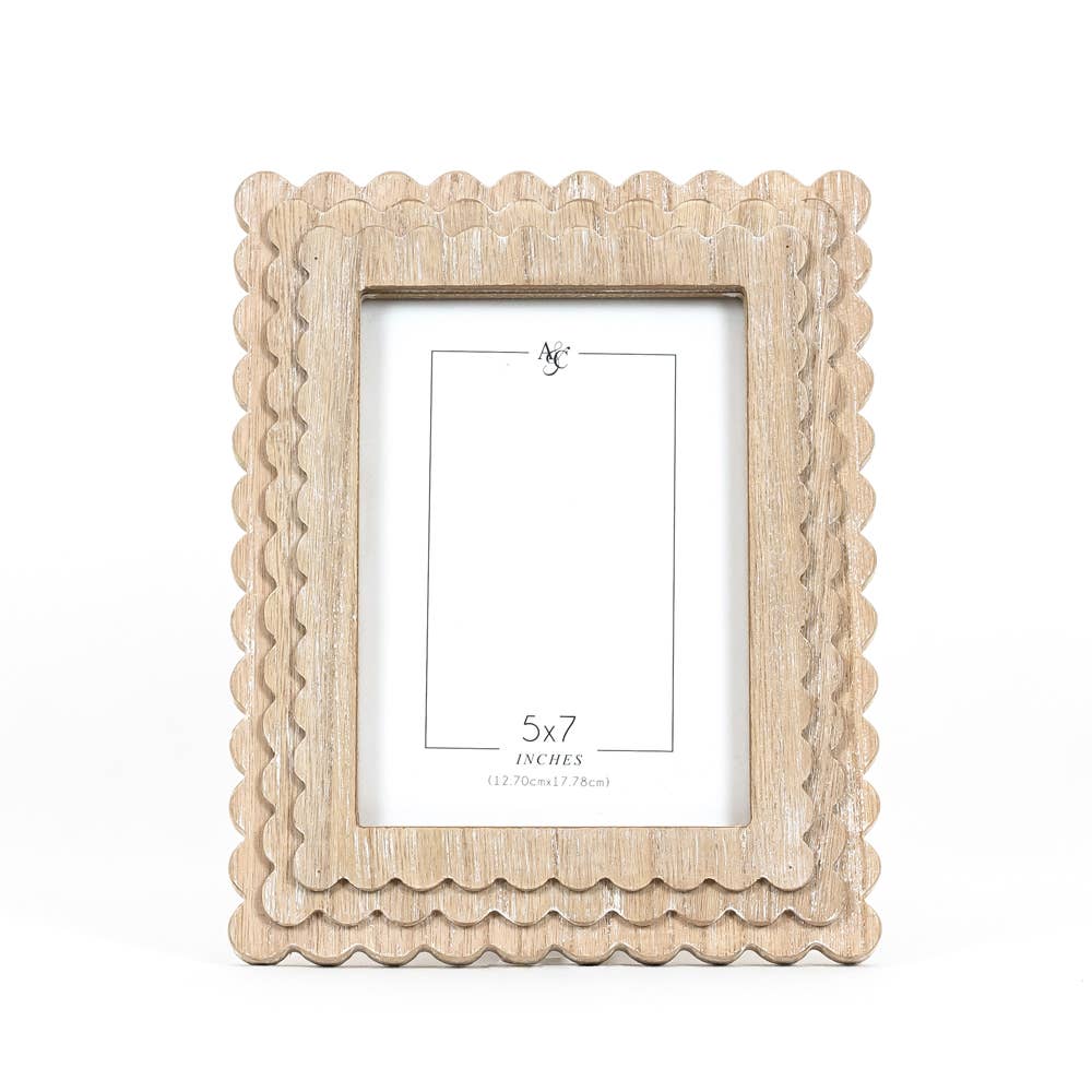Wood photo frame SCALLOP for 5x7 pic, natural - 17028