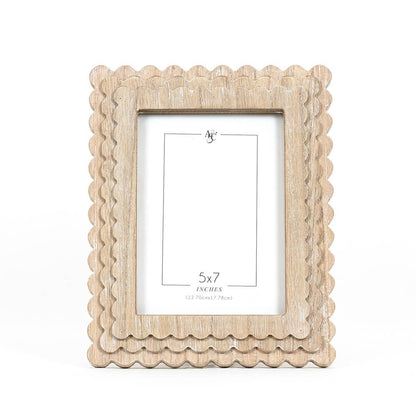 Wood photo frame SCALLOP for 5x7 pic, natural - 17028