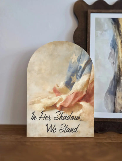 6”x4” Vintage American Flag Wood Arch Sign