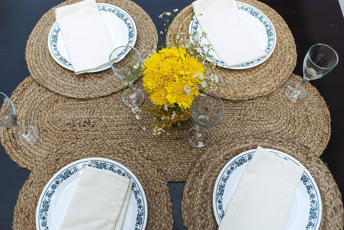 OVAL BRAIDED TABLE RUNNER, NATURAL JUTE, 13'' x 36''.