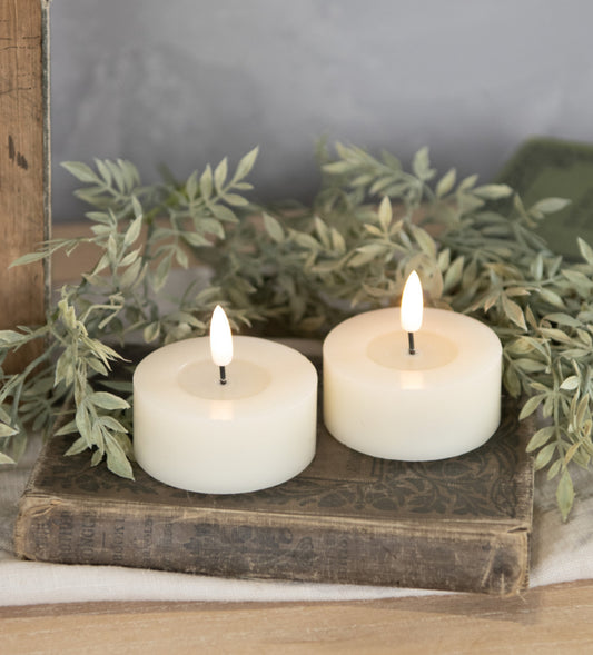 Oversized 3D Flame Cream Tea light Candles w/Melting Effect
