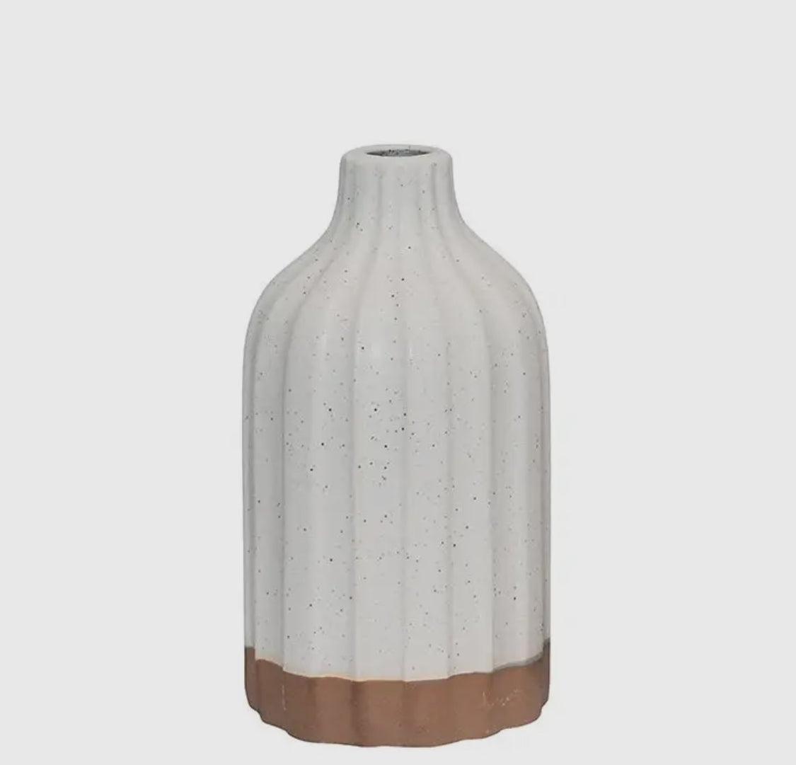 9” Ivory Clay Vase w/Flat Ribbed Design