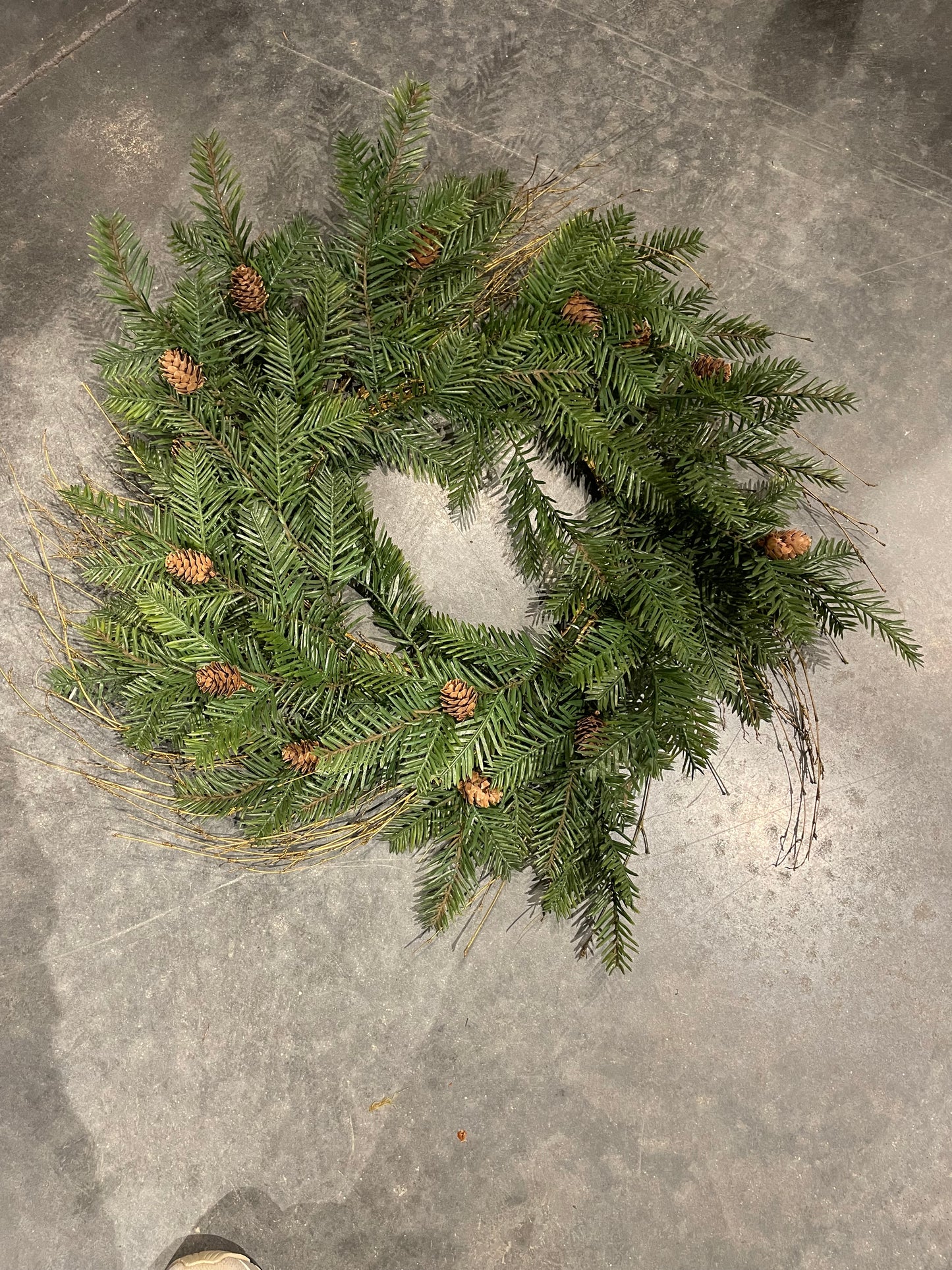 24” Noble Fir & Pinecone Wreath