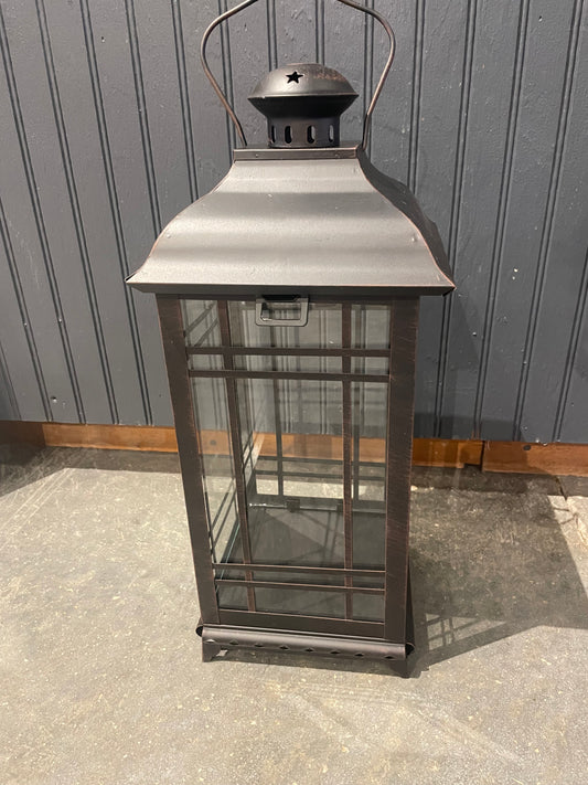 Black  Metal Lantern-med