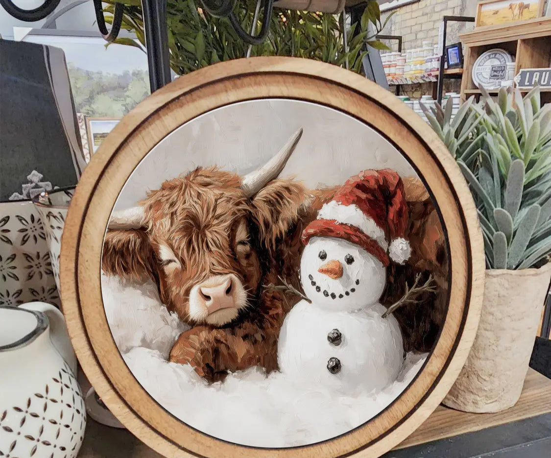 8” Round Highland Snowman Art