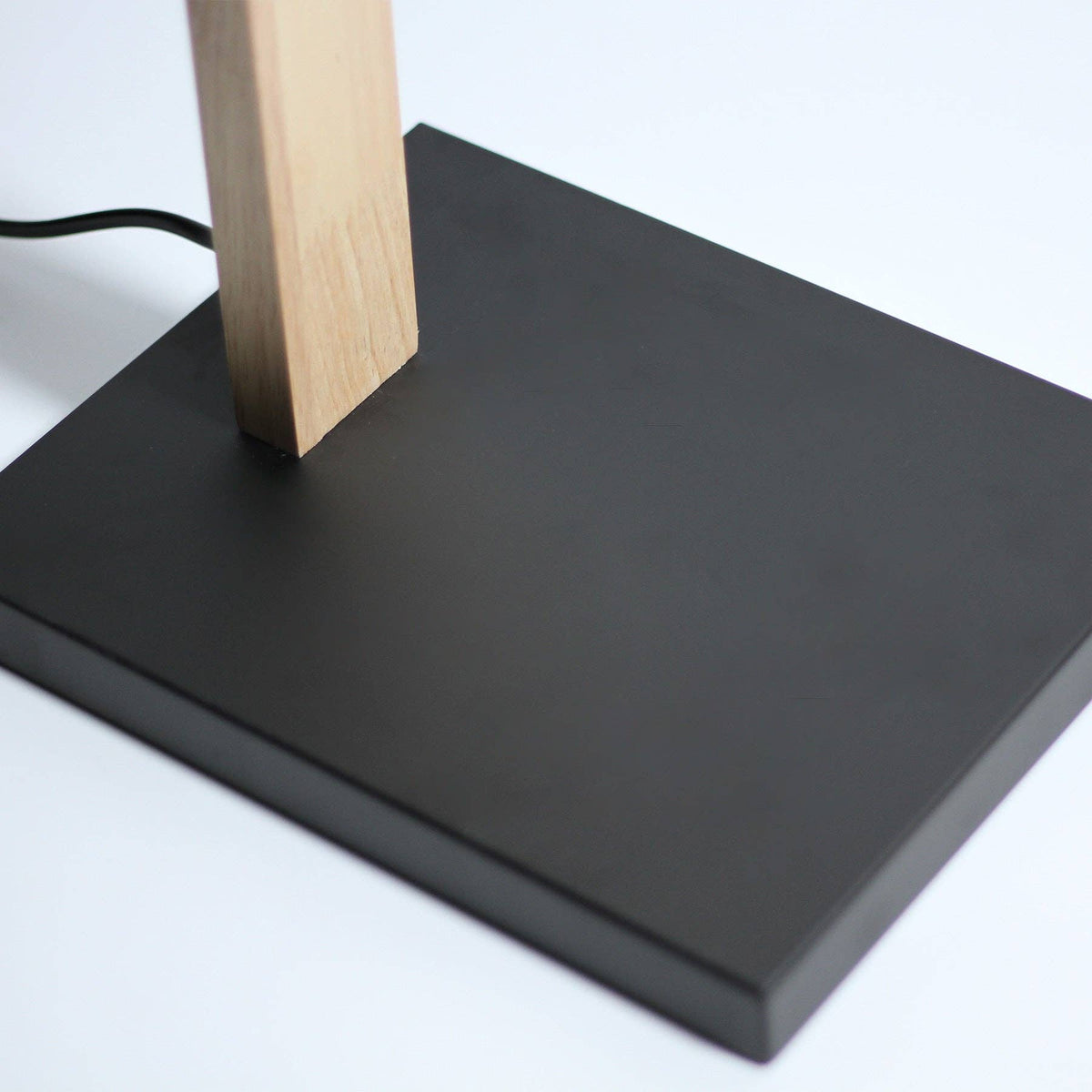 Thorina Floor Lamp
