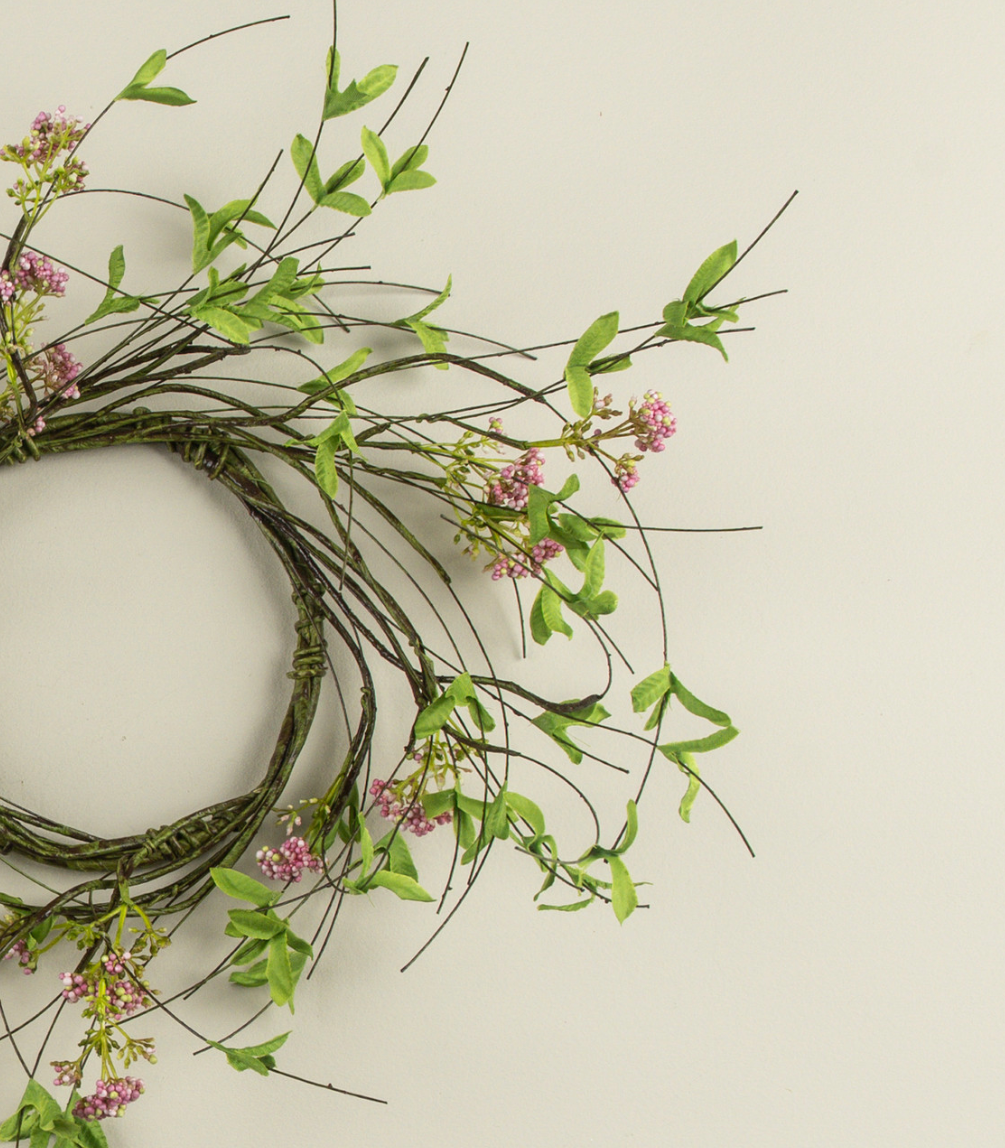 14” Pink Boxwood & Wildflower Vine Candle Ring