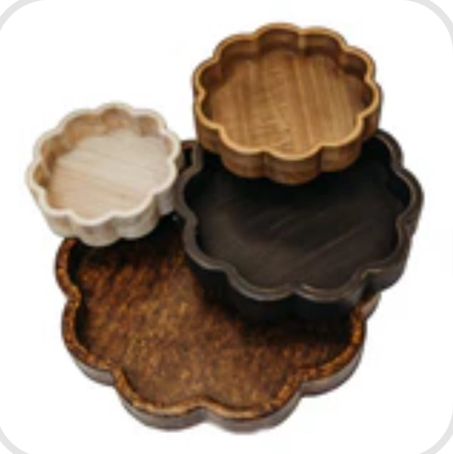 Whitewash Wooden Scalloped Tray