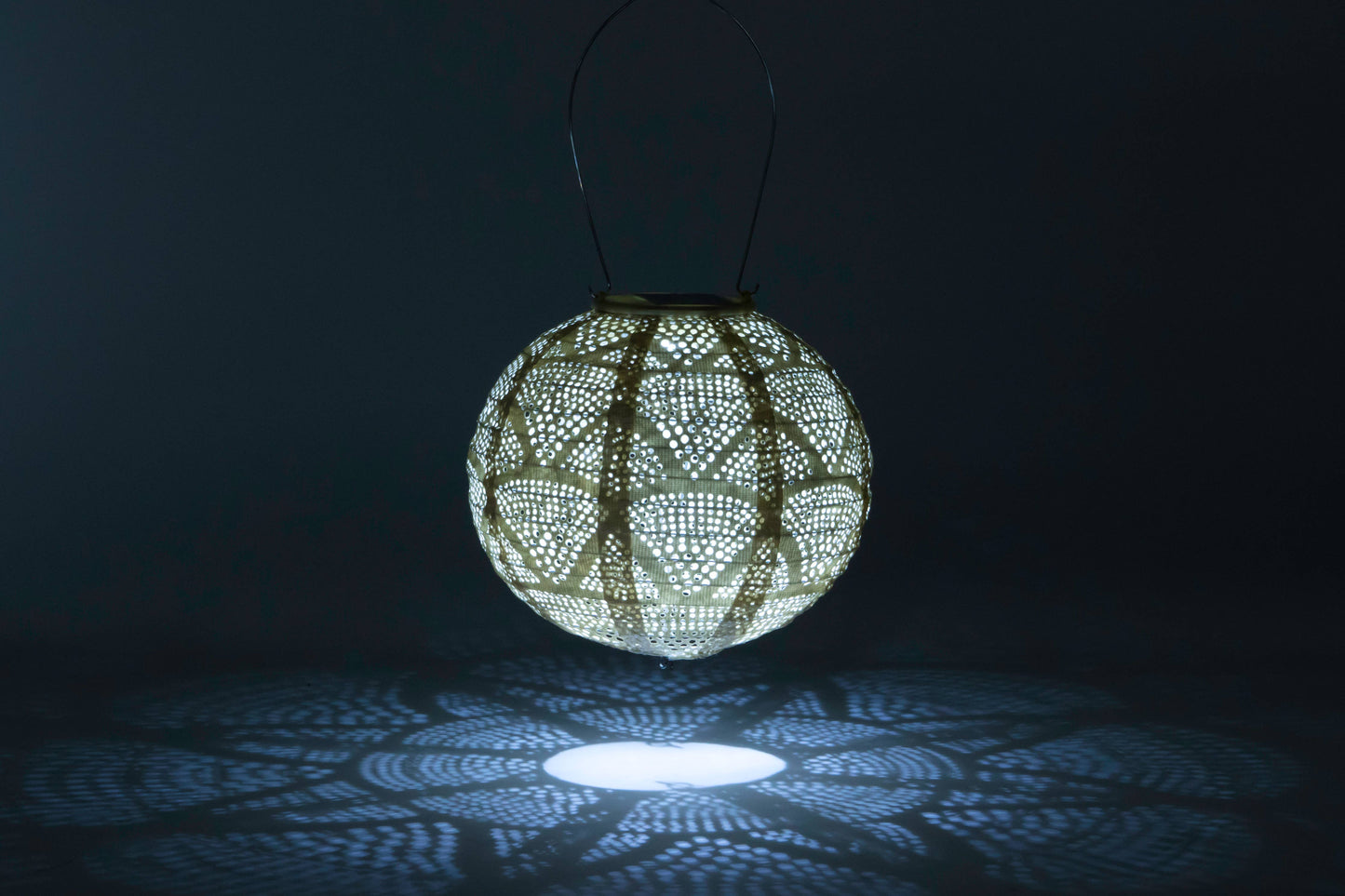 Stella Globe 8" Solar Lantern - Pearl