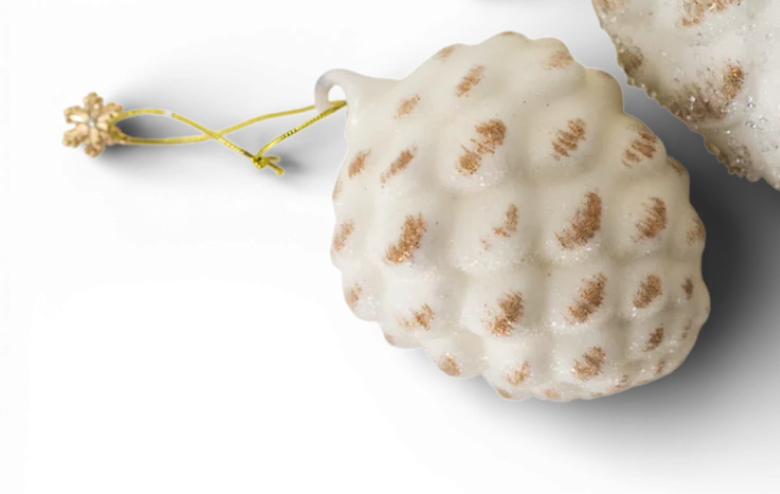 Cream/Gold Pinecone Ornament