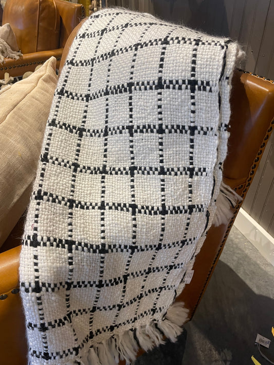 Black/White Checkered Throw