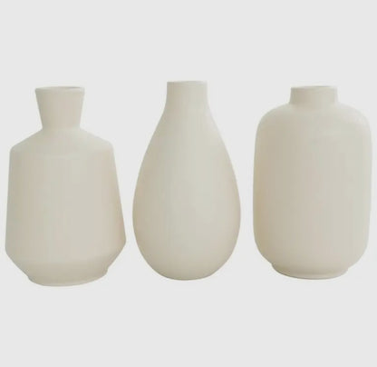 Minimalistic Cream Ceramic Vase-3 Asst.