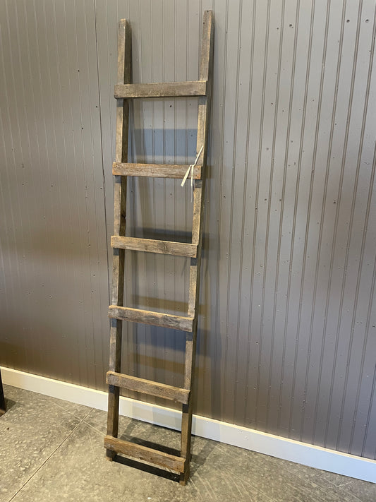 Rustic Wood Decorative Blanket Ladder