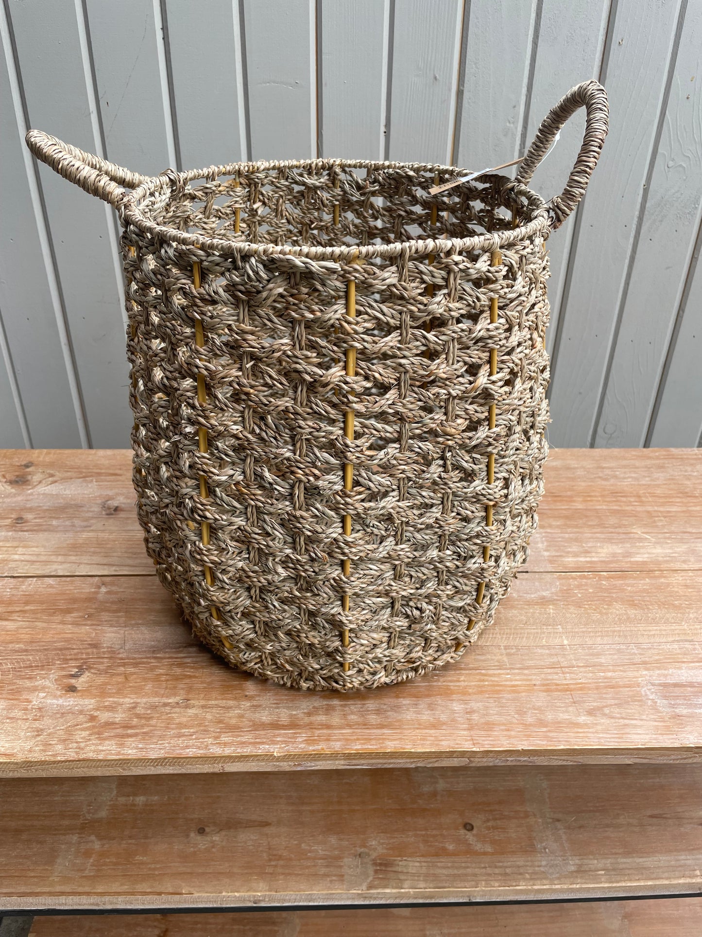 Seagrass Knot Basket-sm