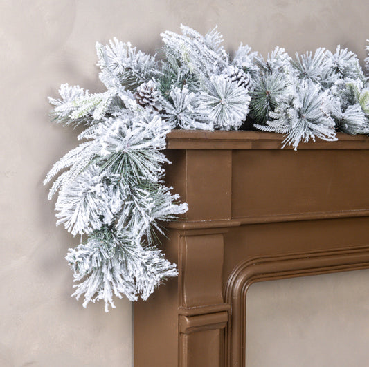 6’ Heavily Flocked Pine Garland