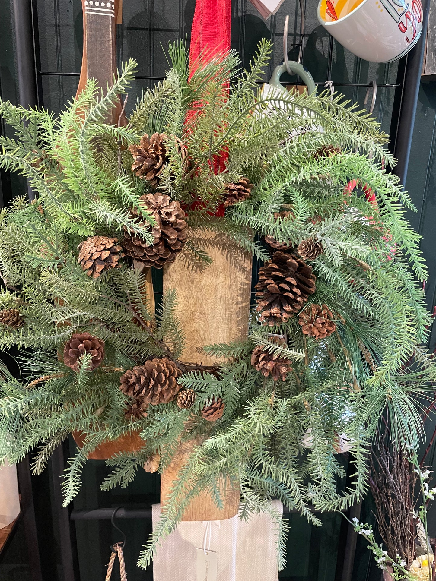 Mixed Pine Wreath W/Pinecones