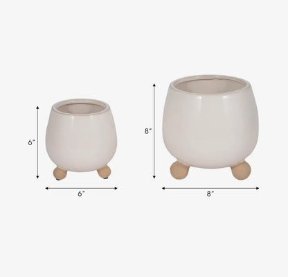 6” Ivory Round Planter with Knobby Feet