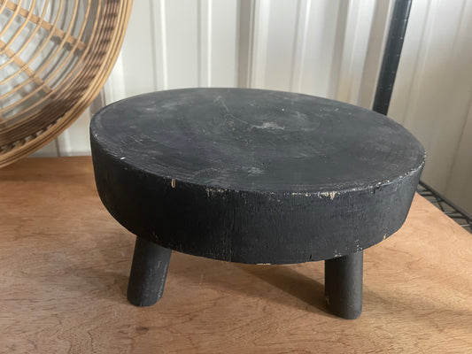 Distressed Black Pedestal w/ Black feet-lg