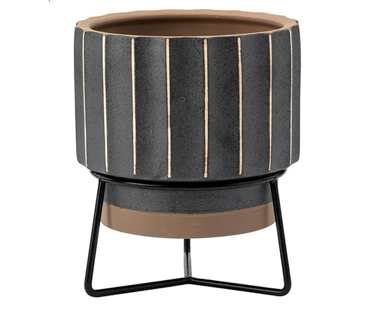 Ribbed Planter in Metal Stand