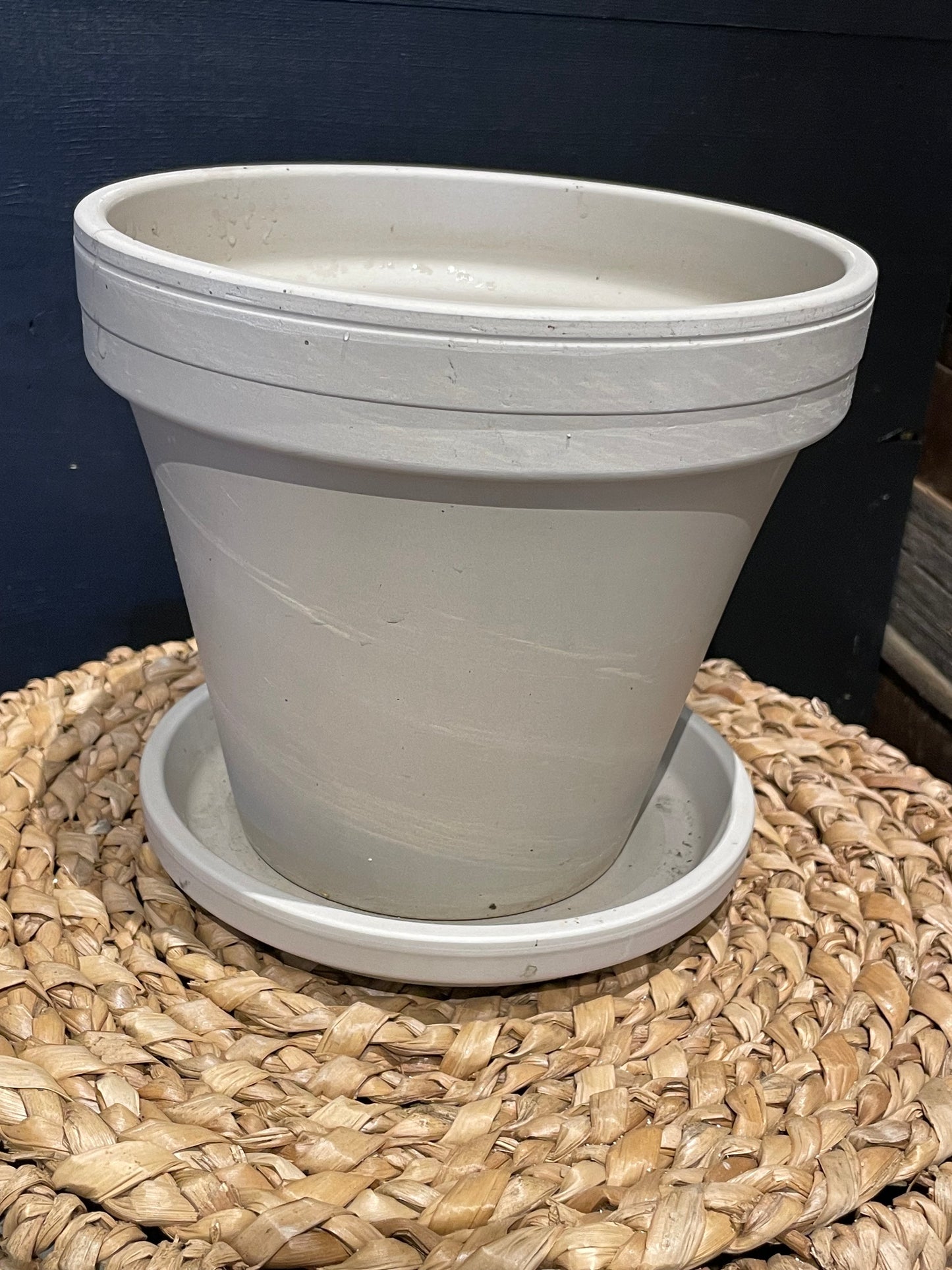 Standard Natural Pot w/Saucer