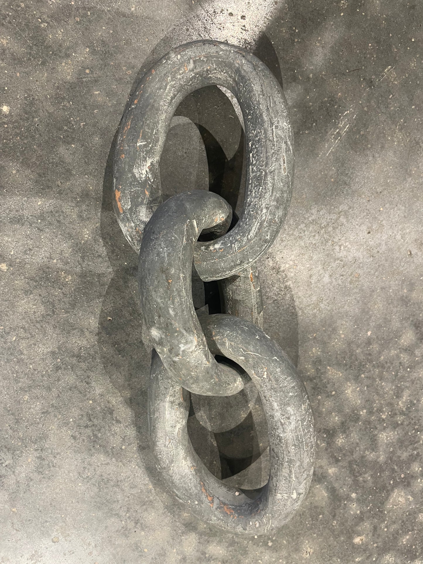 Clay Chain Decor