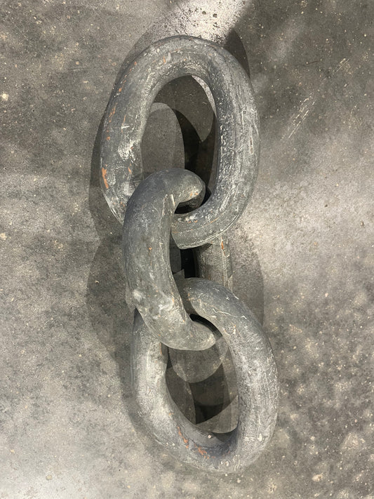 Clay Chain Decor