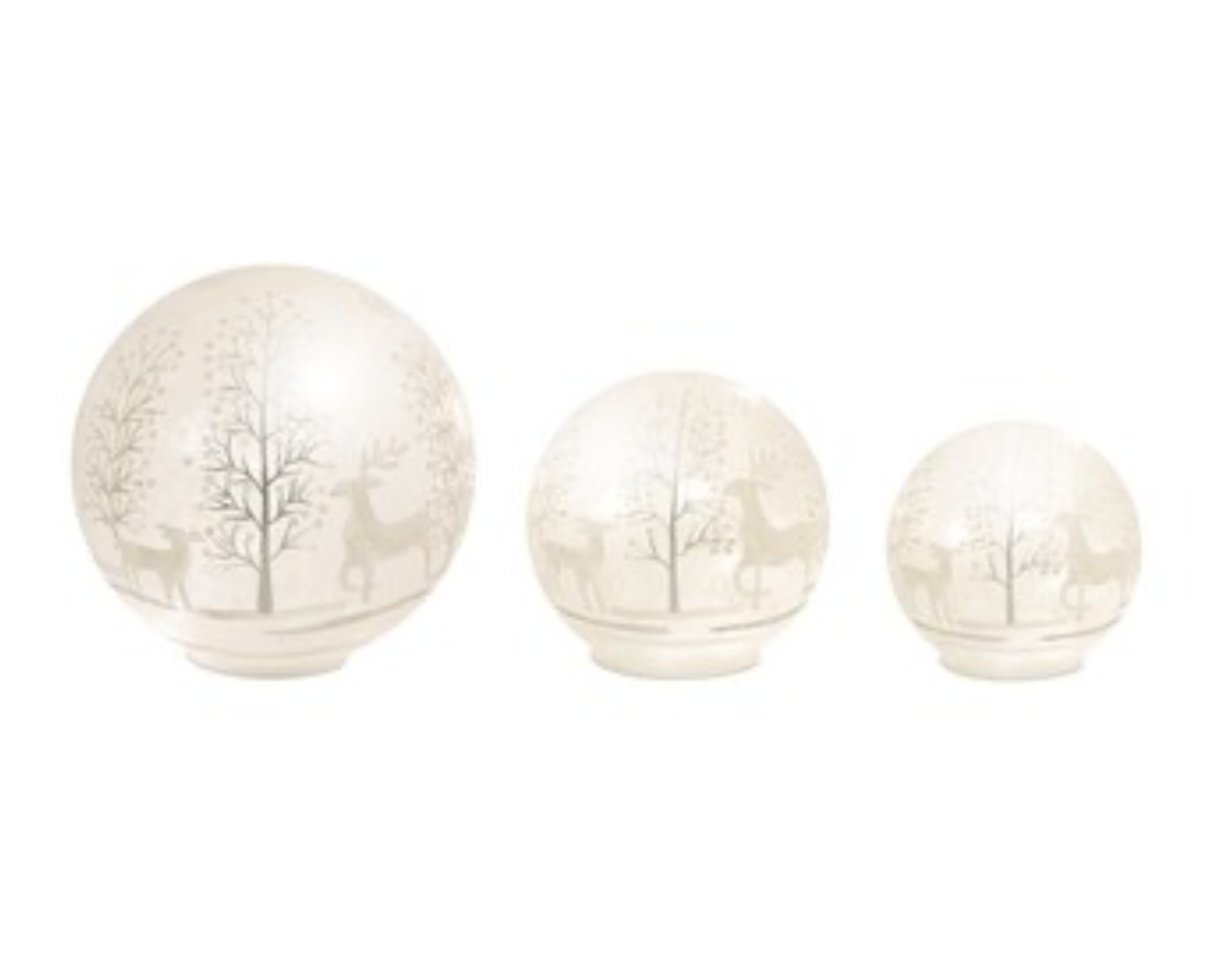 LED Deer & Tree LED Globe