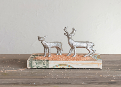 Resin Silver Deer w/Glitter