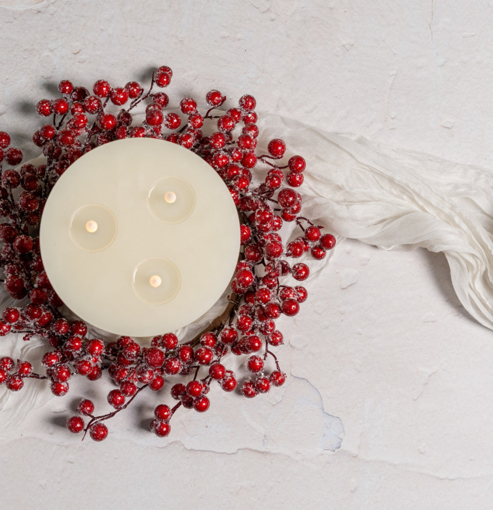 12” Iced Red Berry Candle Ring