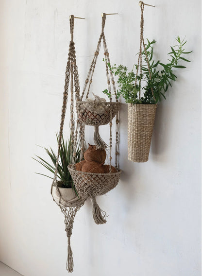 Hand-Woven Seagrass Hanging Basket