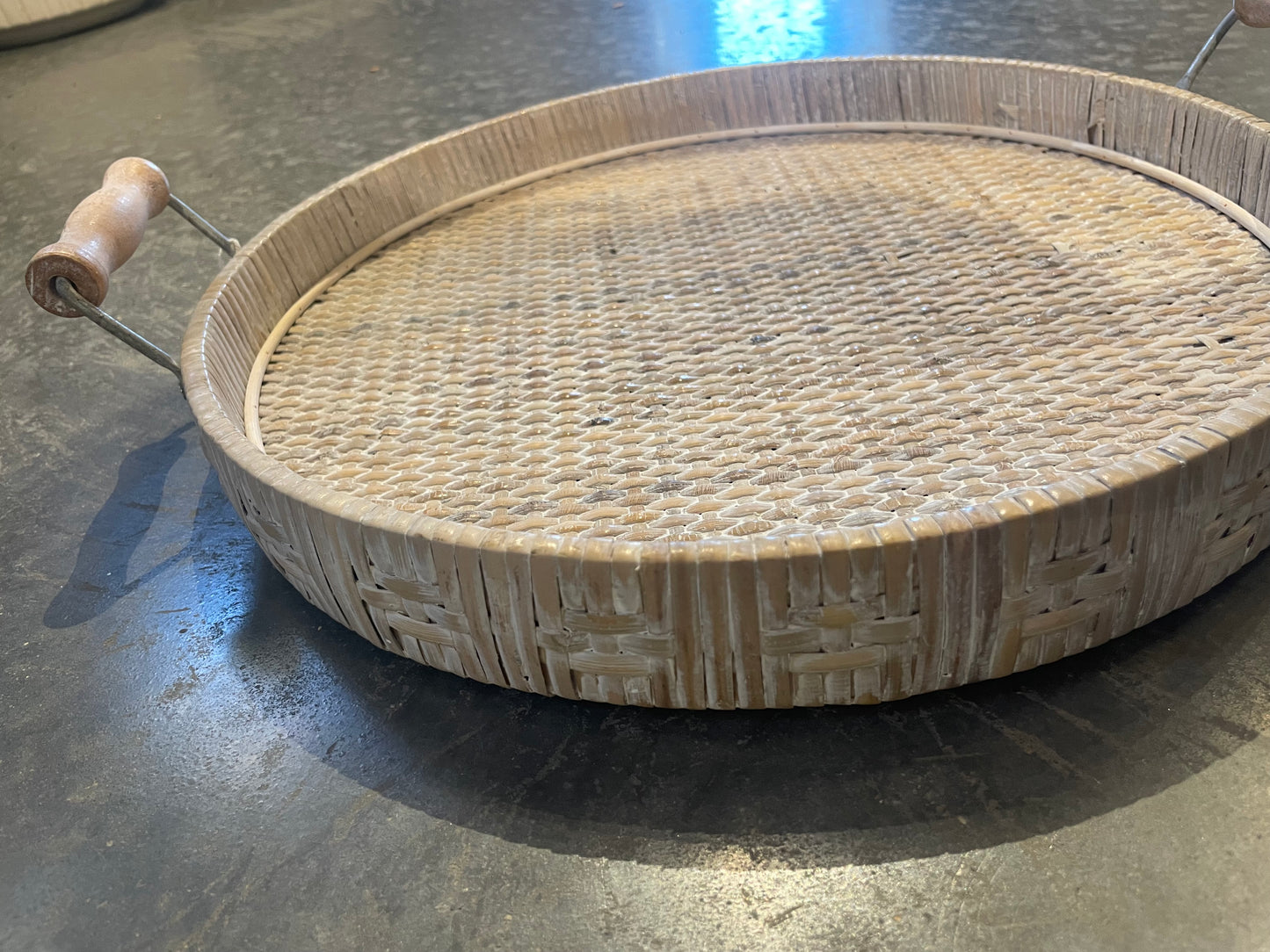 14” Round Whitewash Wicker Tray w/ Handles