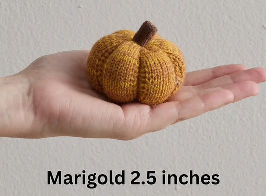 2.5” Marigold Knit Pumpkin