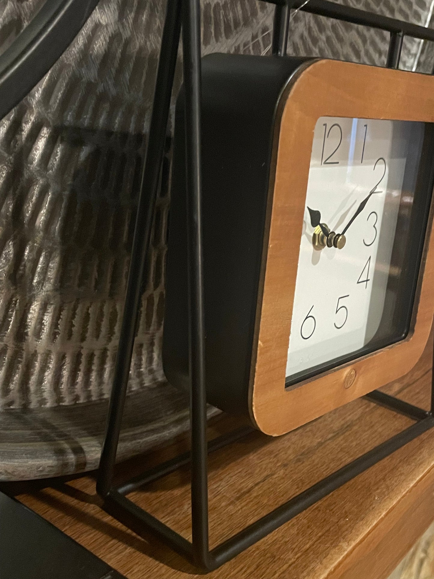 Modern Metal Framed Desk Clock