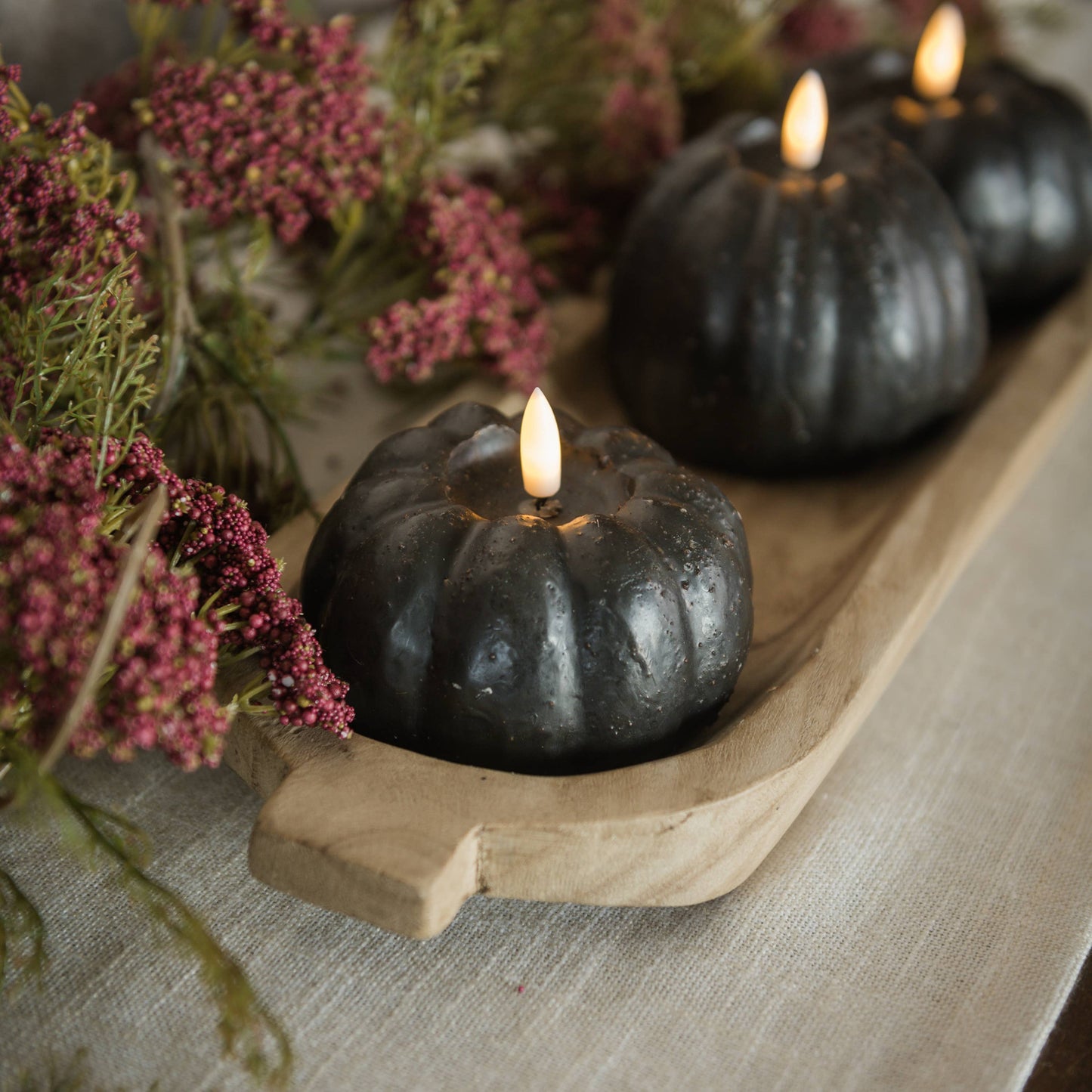 3" BLACK 3D FLAME SHORT PUMPKIN CANDLE