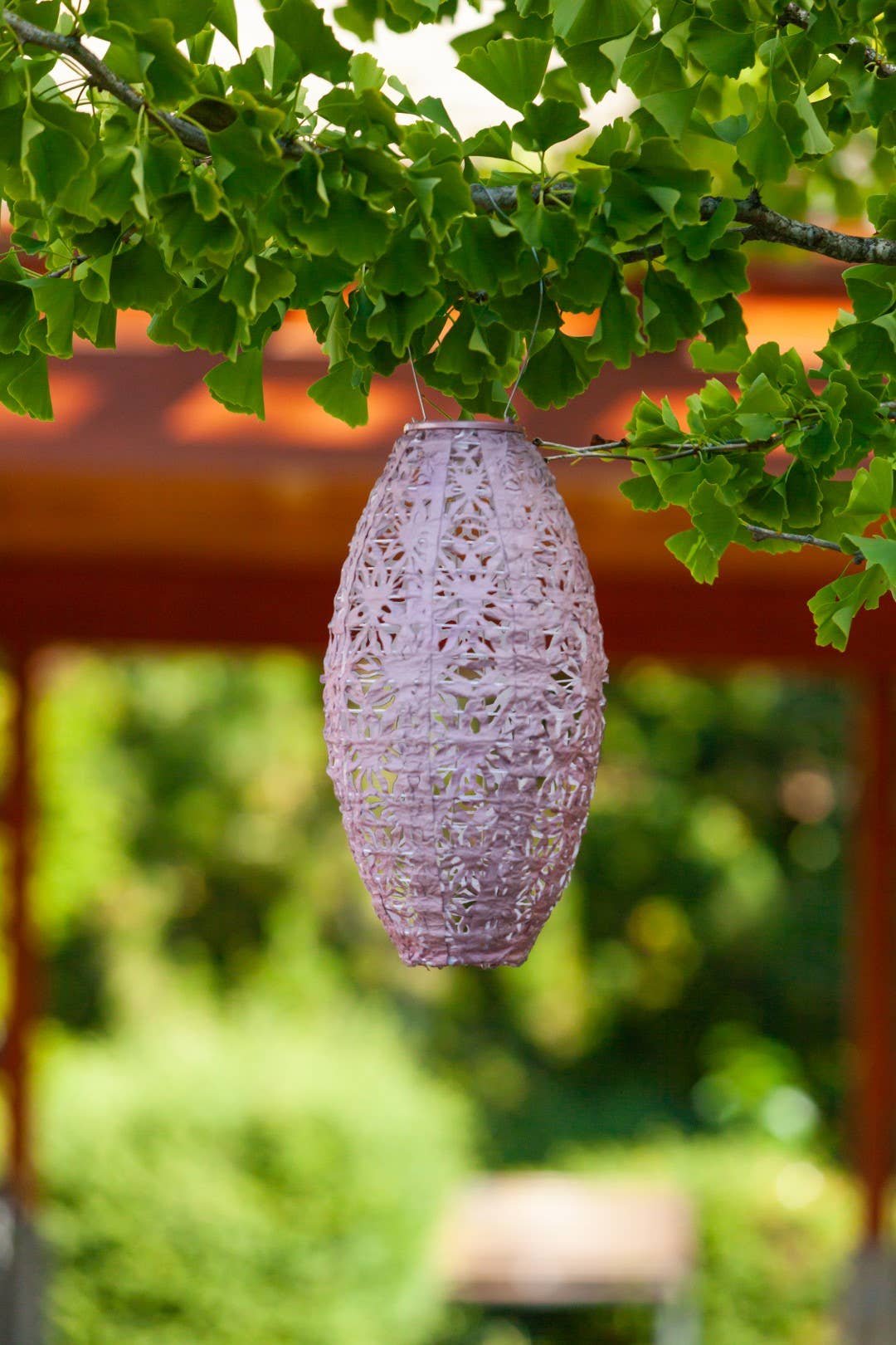 Stella Wildflower Pod 15" Solar Lantern - Blush