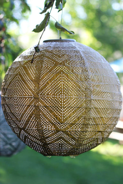 Stella Market 12" Globe Solar Lantern - Bronze