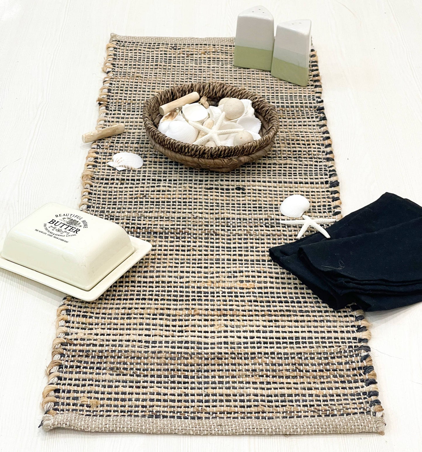OMBRE TABLE RUNNER, NATURAL JUTE-BLACK, 13''x36''.