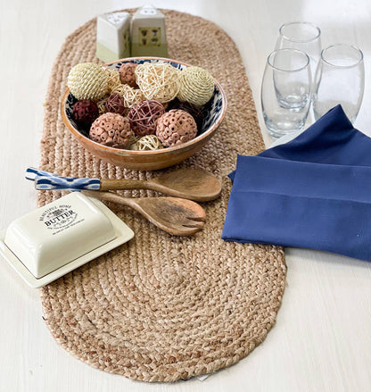 OVAL BRAIDED TABLE RUNNER, NATURAL JUTE, 13'' x 36''.