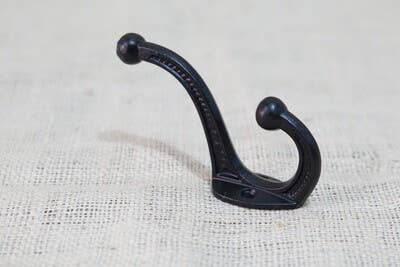 BLACK COAT HOOK  4"